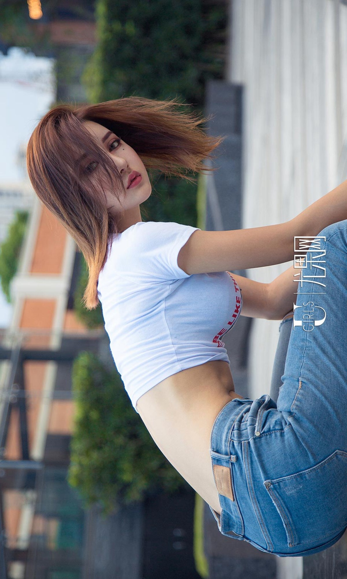 [爱尤物]2018APP NO.1216 M梦baby一时髦街头